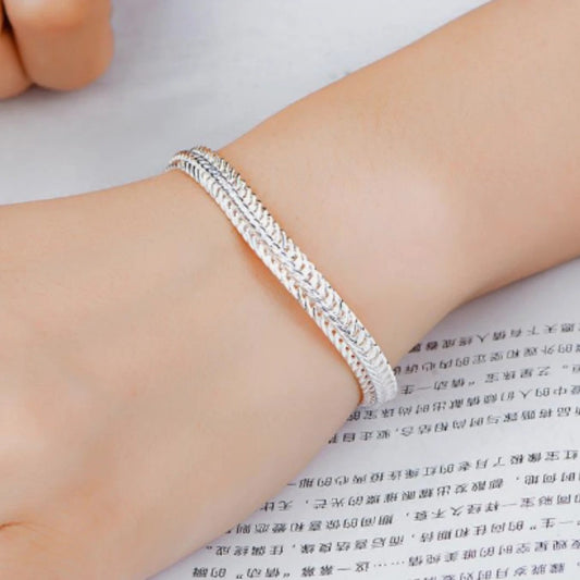 Geometric Noble Chain Bracelet