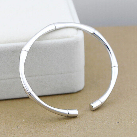 open glassy bracelet . KK Labib