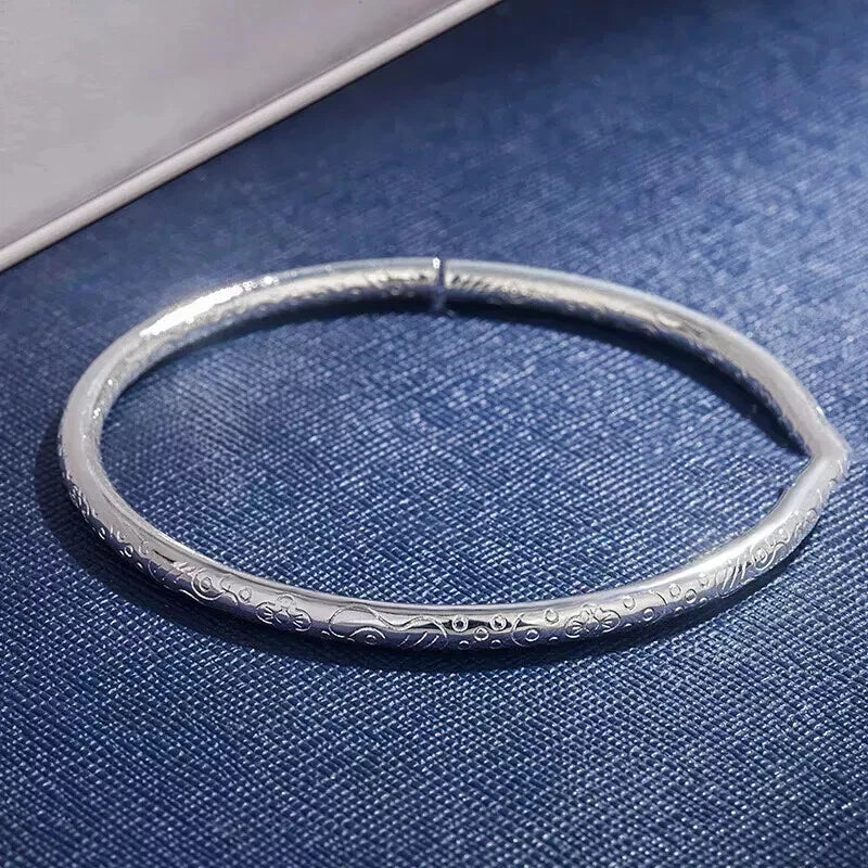 open glassy bracelet . KK Labib