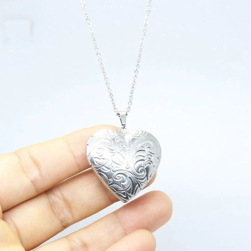 925 Heart Picture Pendant Necklace KK Labib
