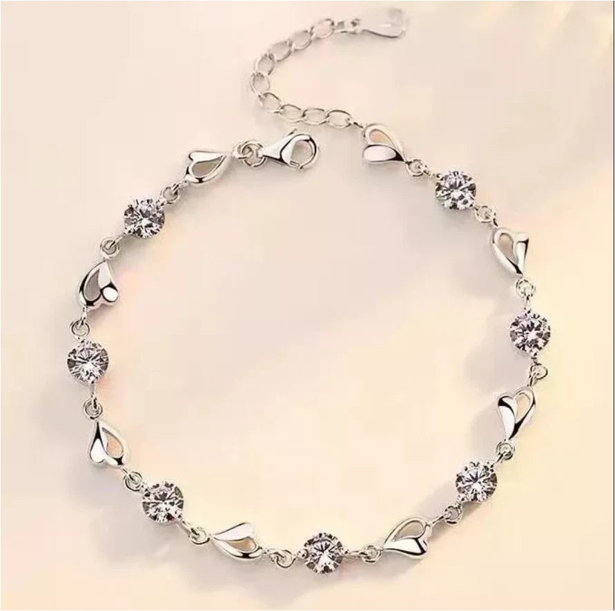 Love Heart Linked Bracelet