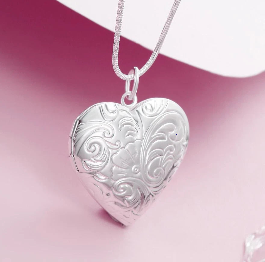 925 Heart Picture Pendant Necklace KK Labib