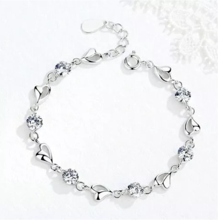 Love Heart Linked Bracelet