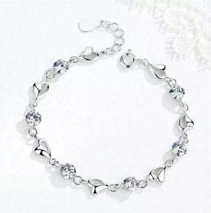 Love Heart Linked Bracelet