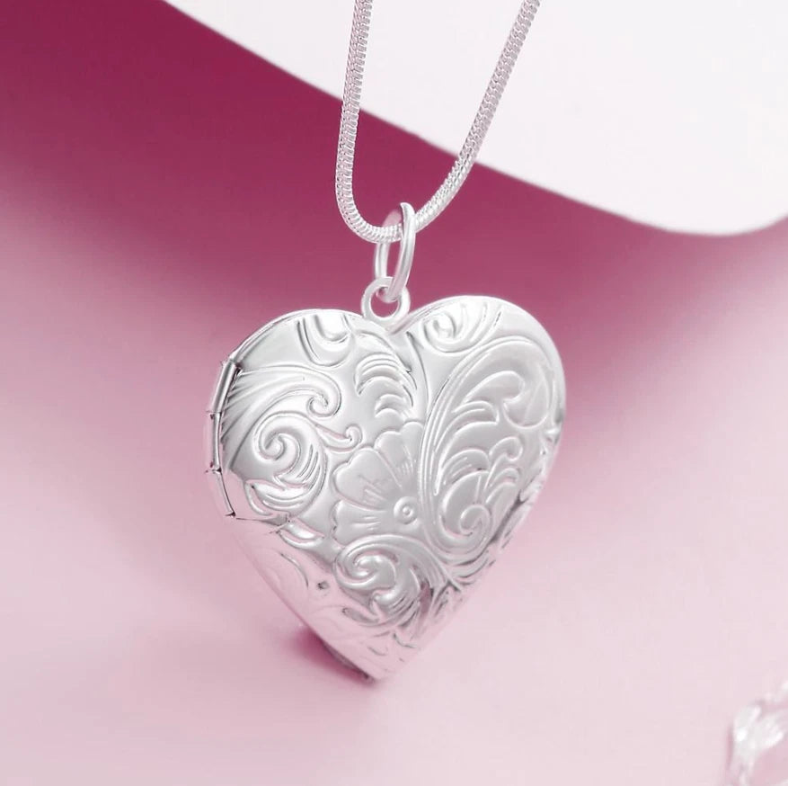 925 Heart Picture Pendant Necklace KK Labib