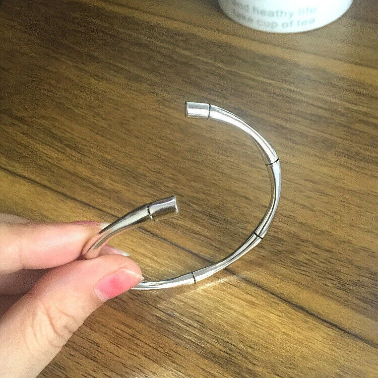 open glassy bracelet . KK Labib