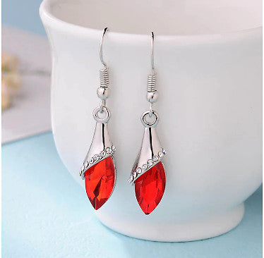 Dangle Leaf Earrings Teardrop
