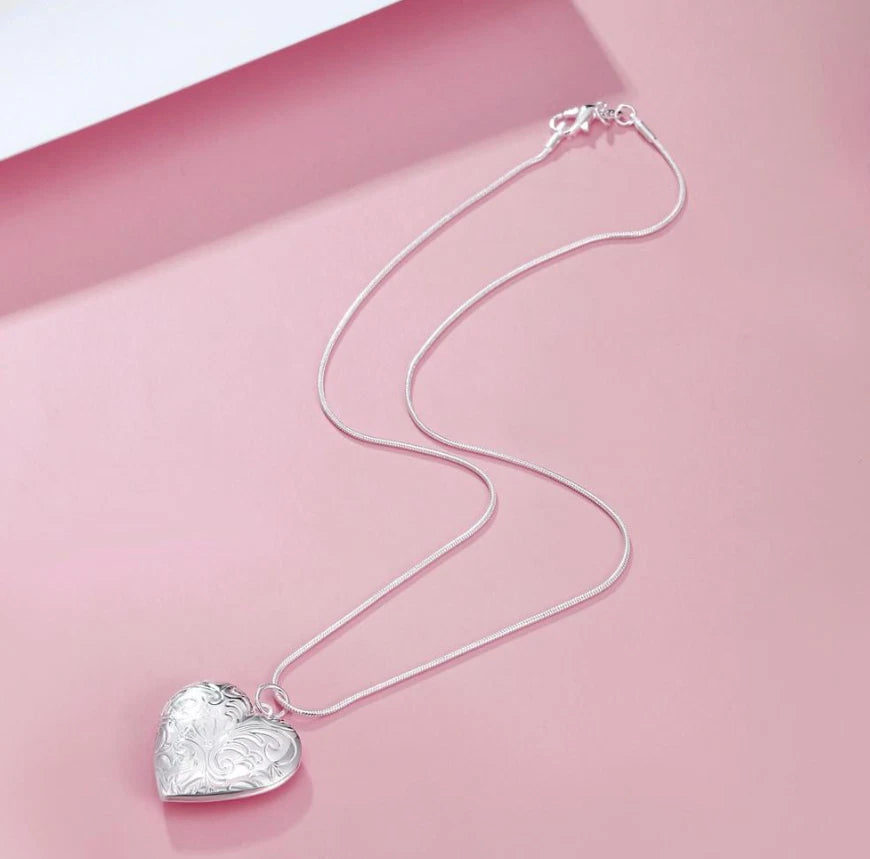 925 Heart Picture Pendant Necklace KK Labib