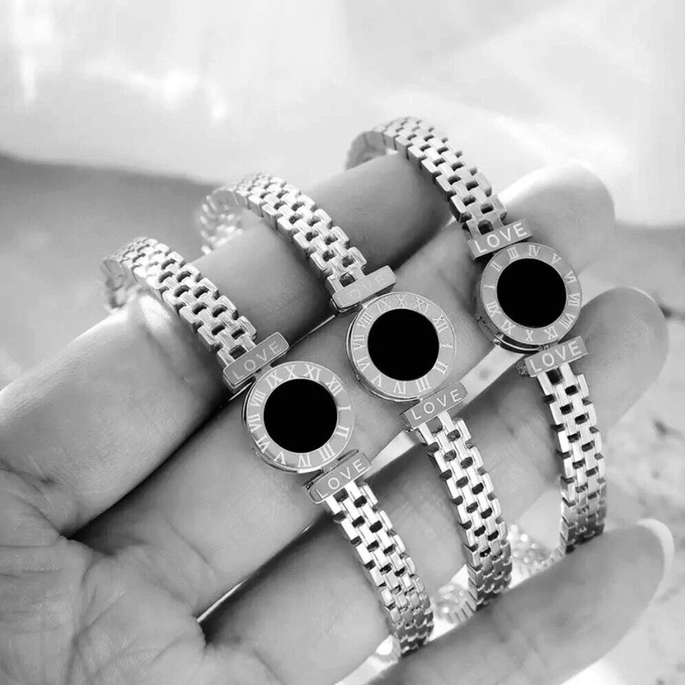 Round Roman Numeral Number Love Bracelet