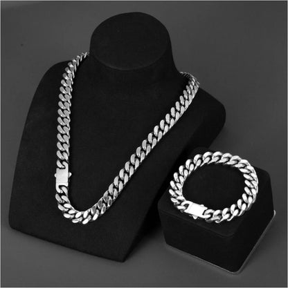 Solid Curb Link Chain