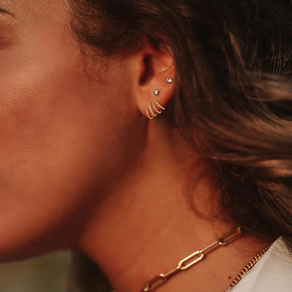 Four Claw Plain Diamond Earrings