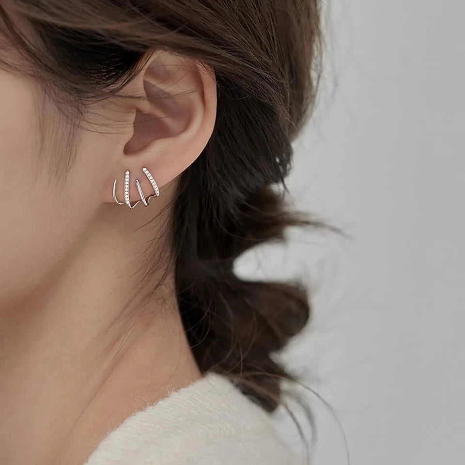 Four Claw Plain Diamond Earrings