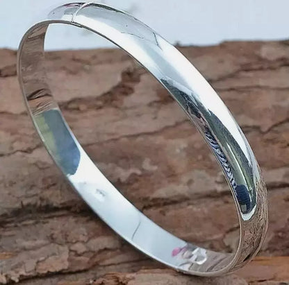Plain Glassy Silver Bangle Bracelet