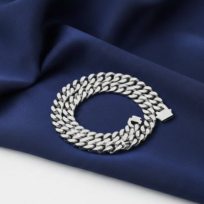 Solid Curb Link Chain